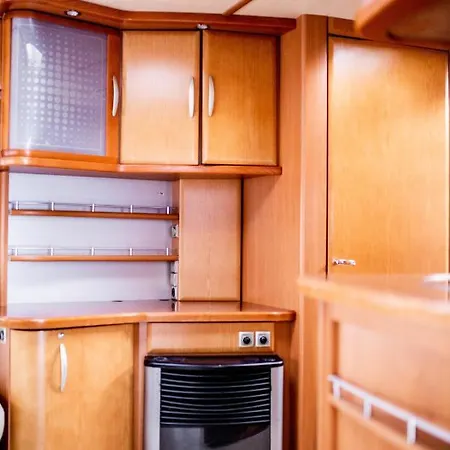 Camping Kormoran #Hel - Przyczepa Nr 11 - Premium